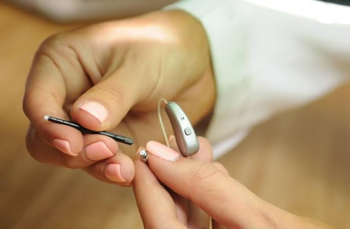 Hearing aid fitting